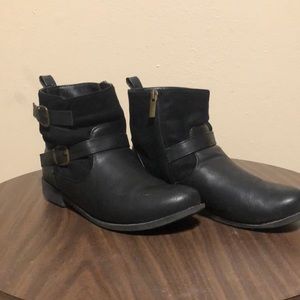 women’s boots